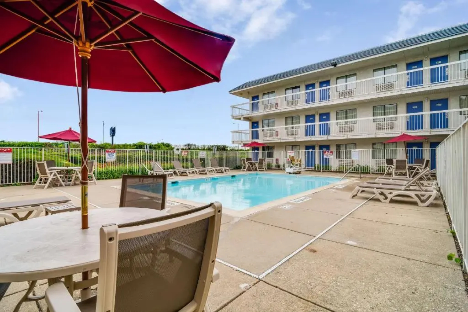 Motel 6 Rolling Meadows, IL - Chicago Northwest