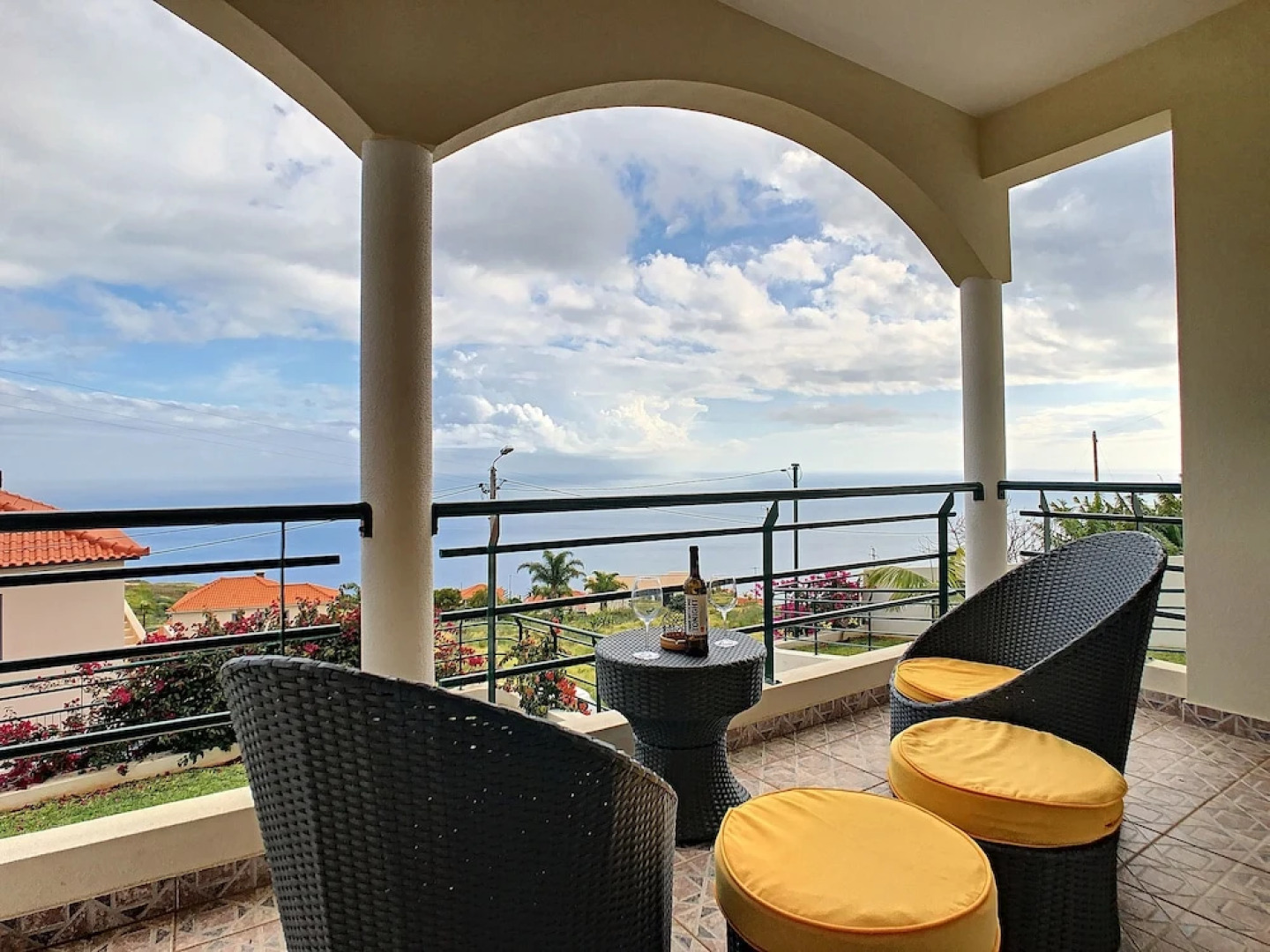 Villa Pacífico by MHM