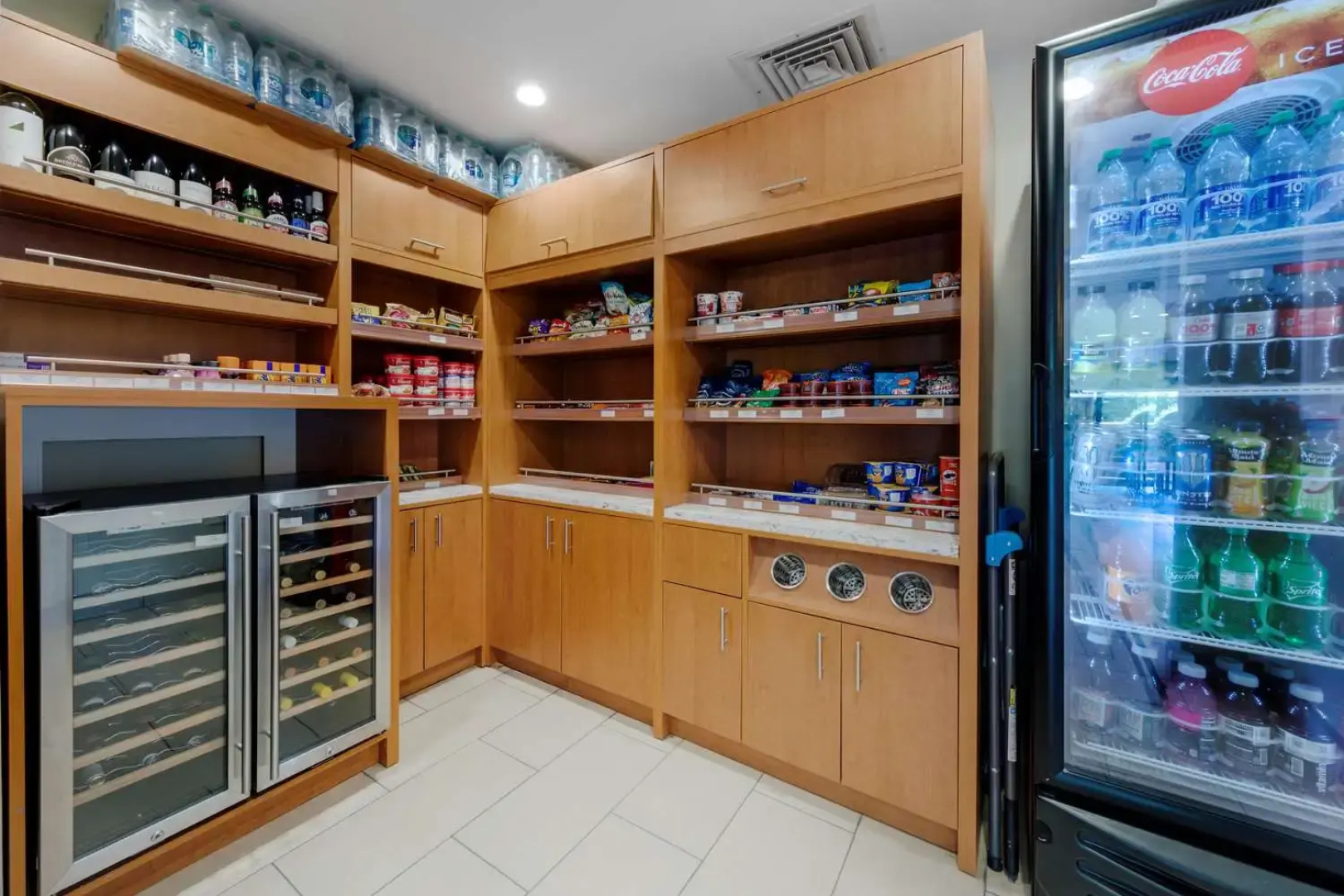 Best Western Plus South Coast Inn