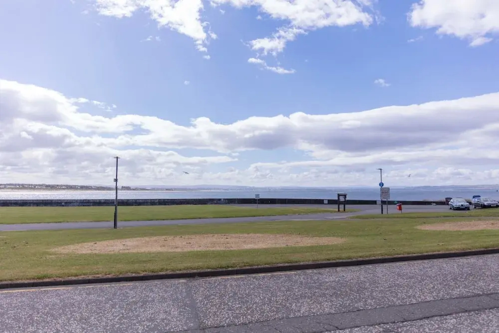 Eagleton Residence - Donnini Apartments