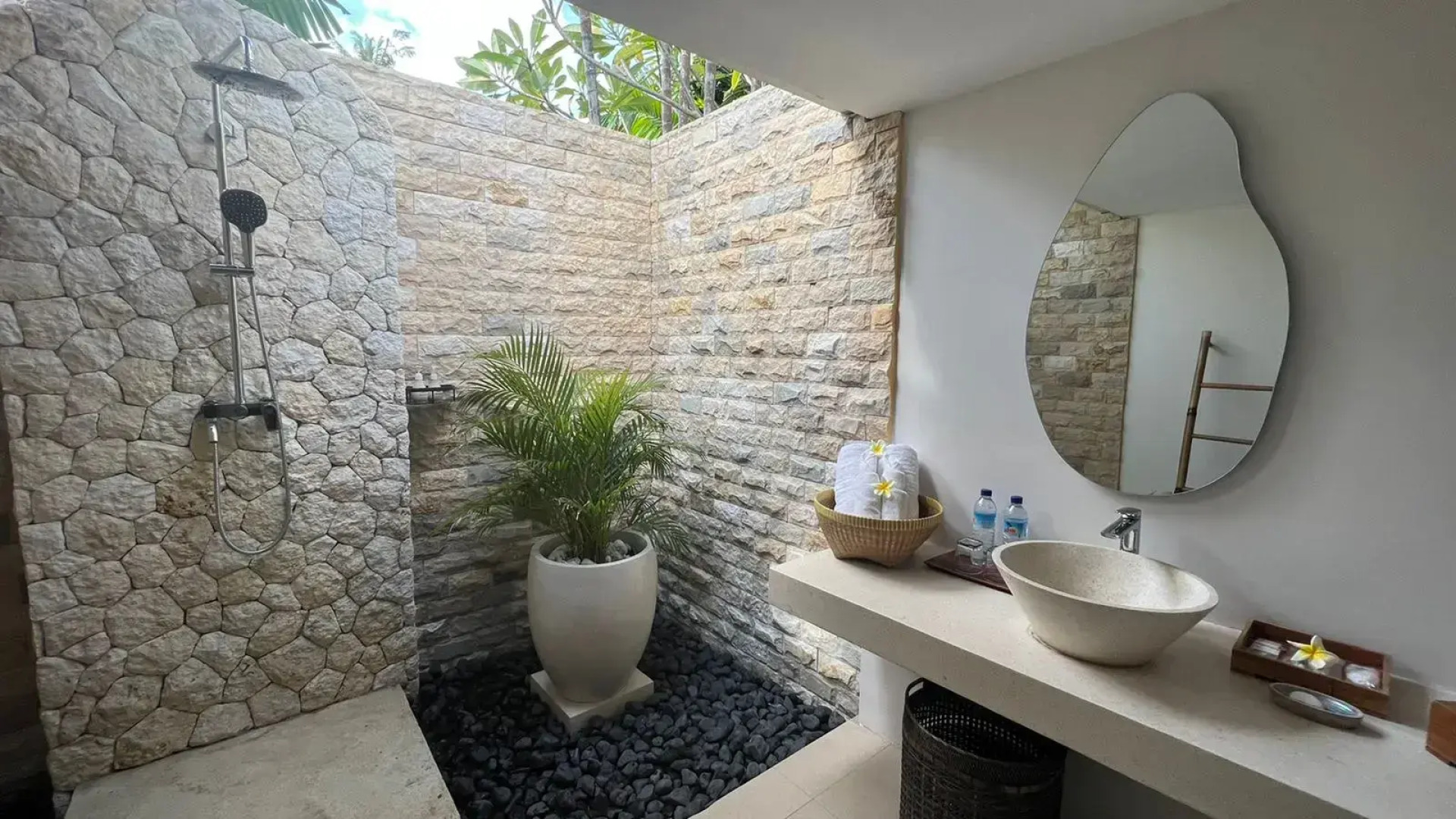 Living Asia Resort & Spa