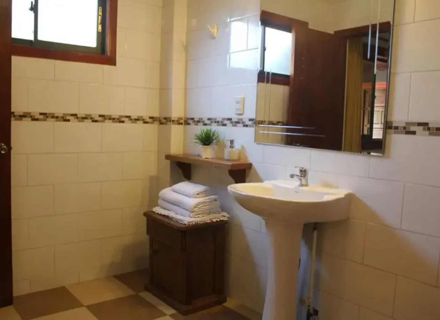 Miramonte B&B - Adults Only