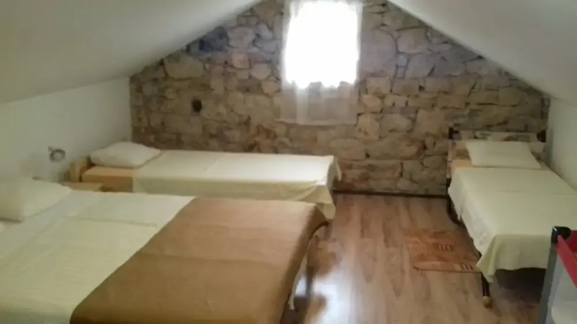 Apartment With one Bedroom in Tribanj, With Enclosed Garden and Wifi -