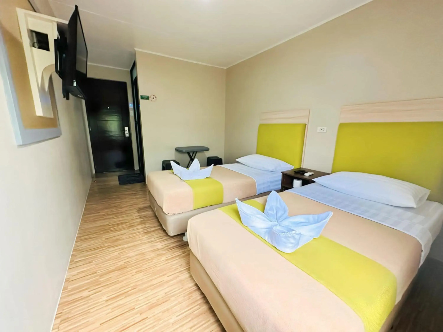 DG Budget Hotel Salem