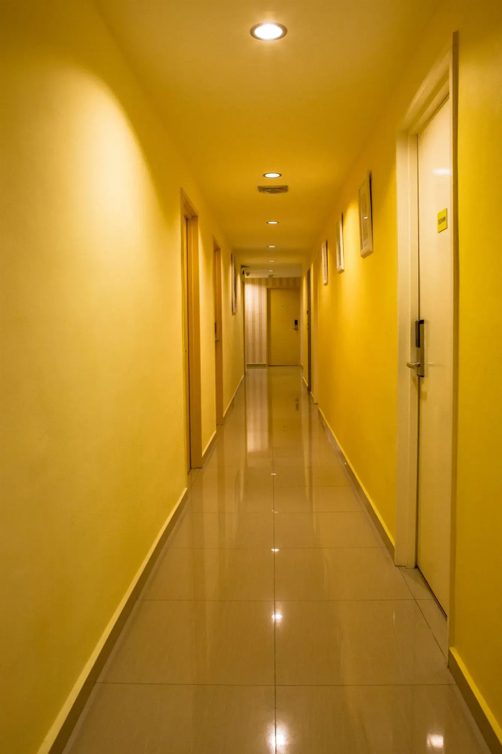 De Jaya Hotel, Pelangi Damansara