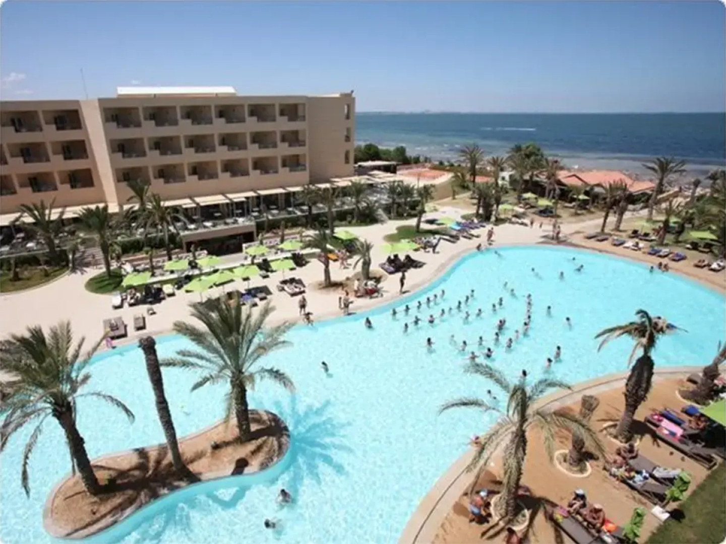 Rosa Beach Hotel	
