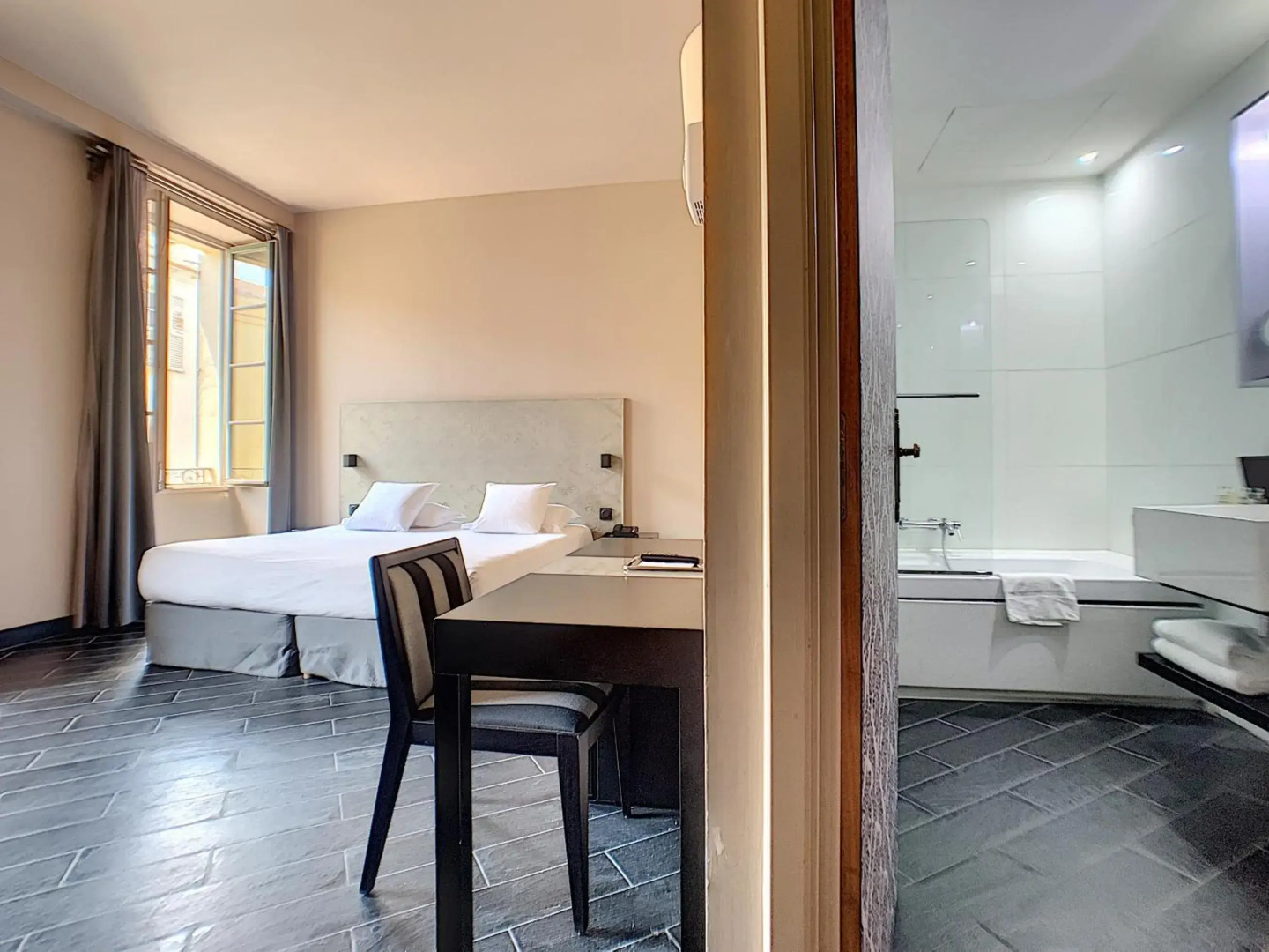 Hotel Pozzo di Borgo