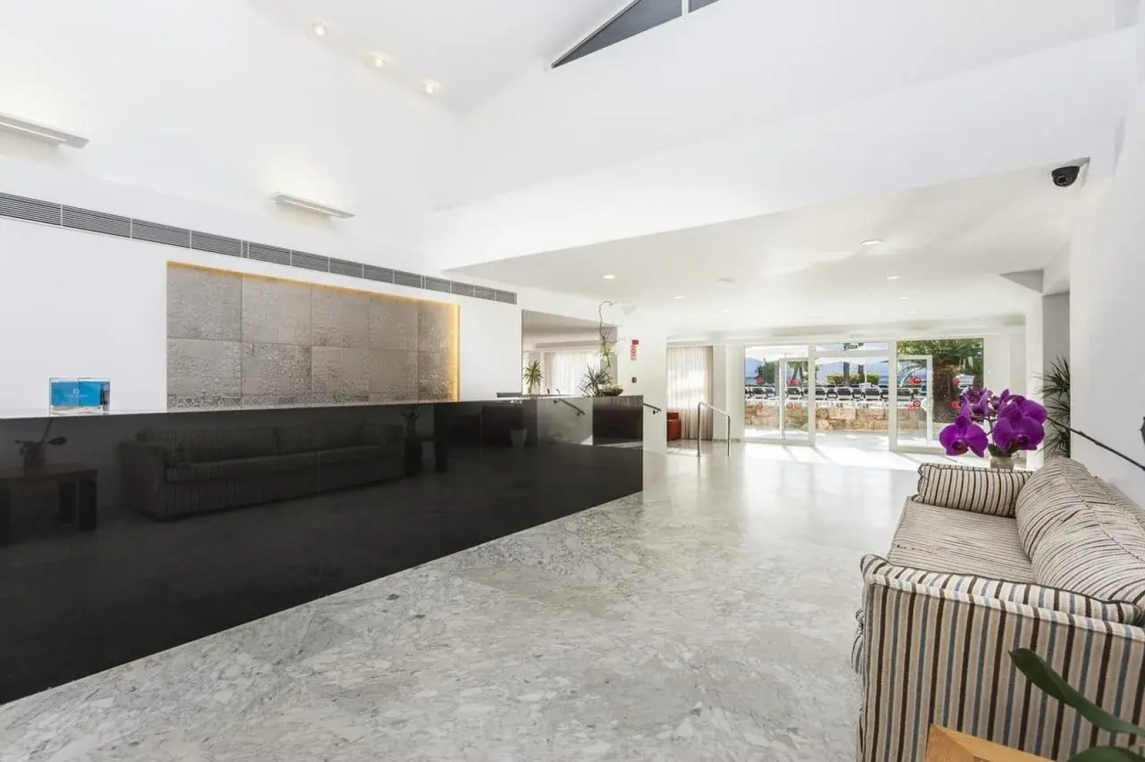 Hoposa Hotel & Apartments Villaconcha