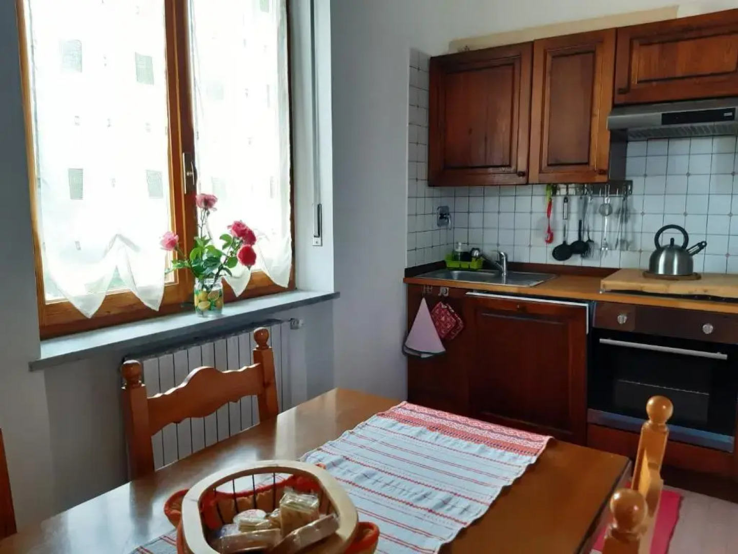 Bilocale Tití, soleggiato con vista montagne