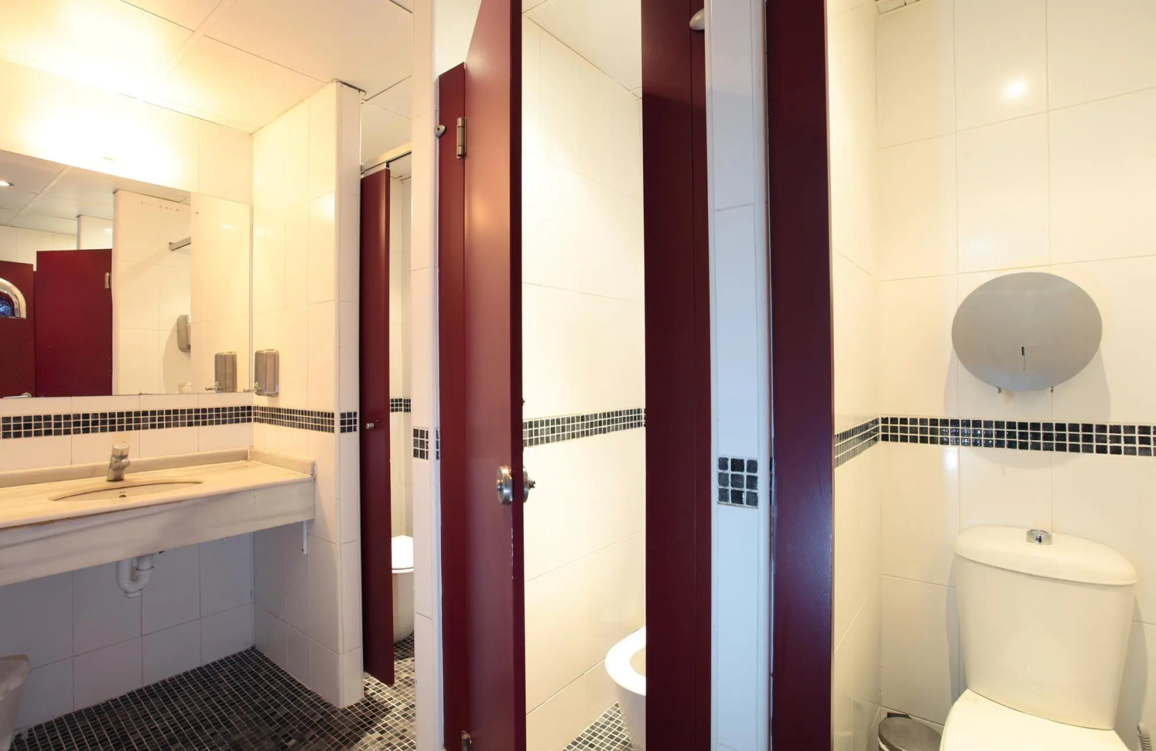 room00 Valencia Hostel