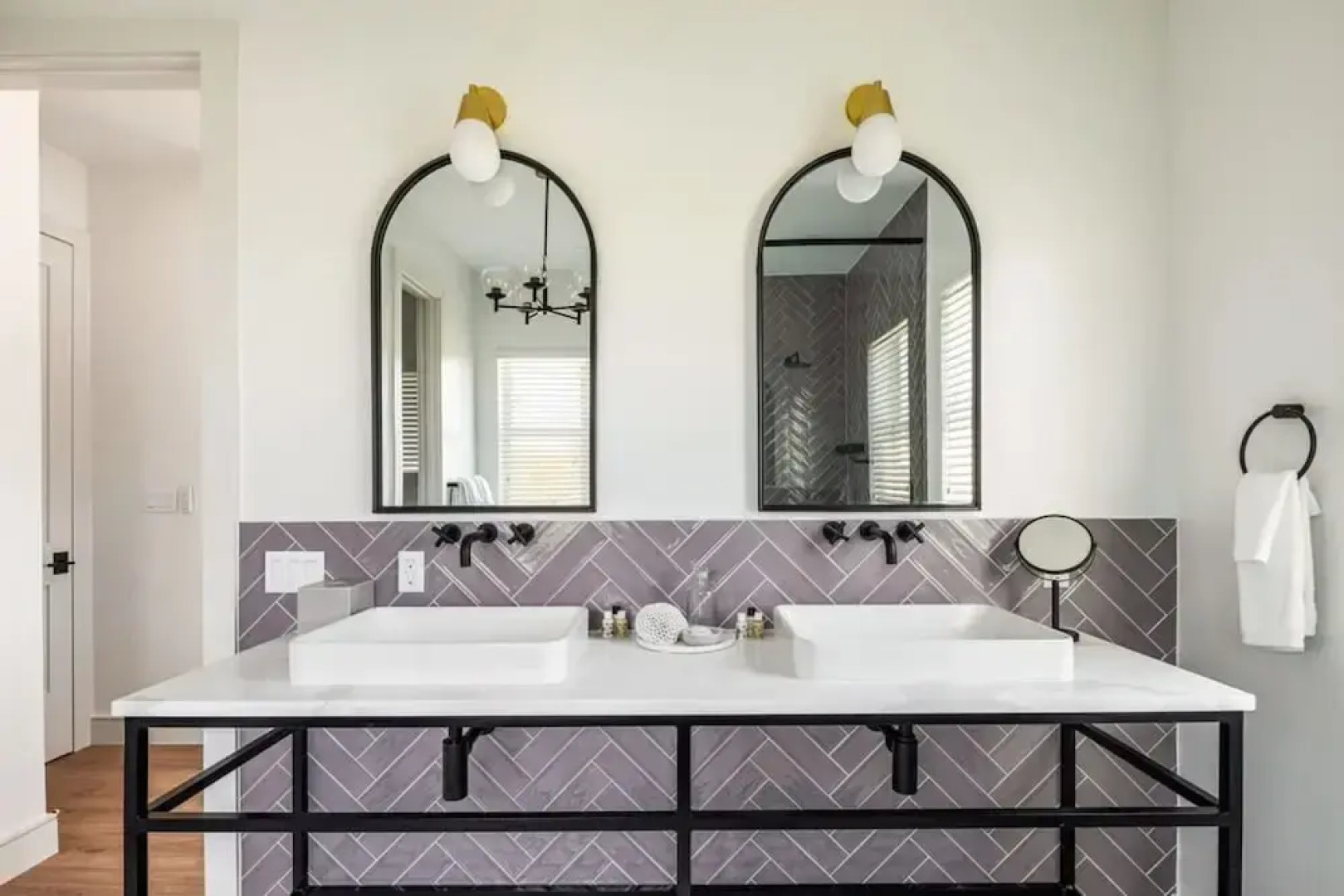 New Altair House by Brightwild Pool Pets