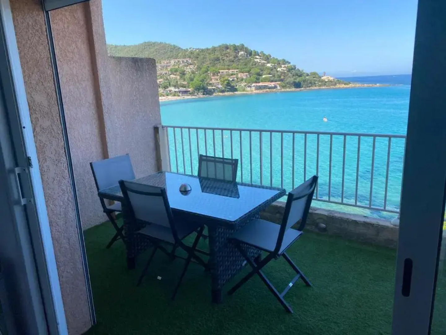 Superbe appartement avec vue 180* et accès mer