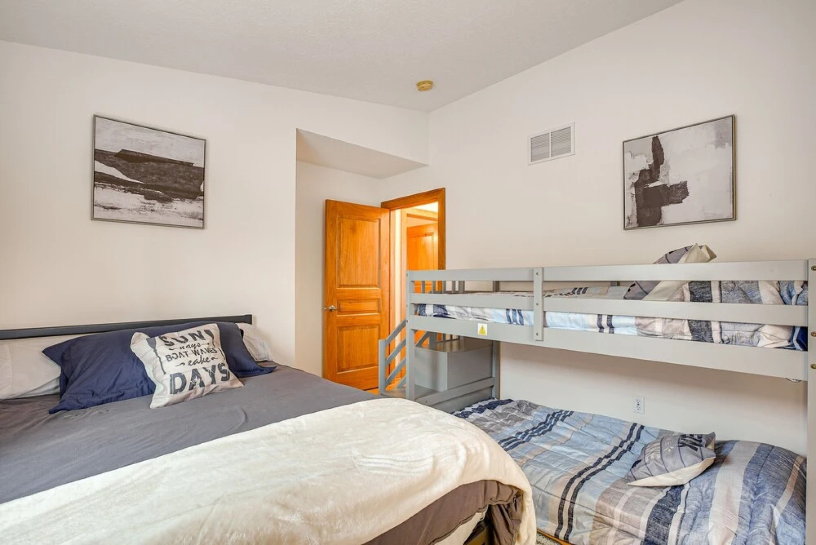 Waterfront Buckeye Lake House: Deck + Views!