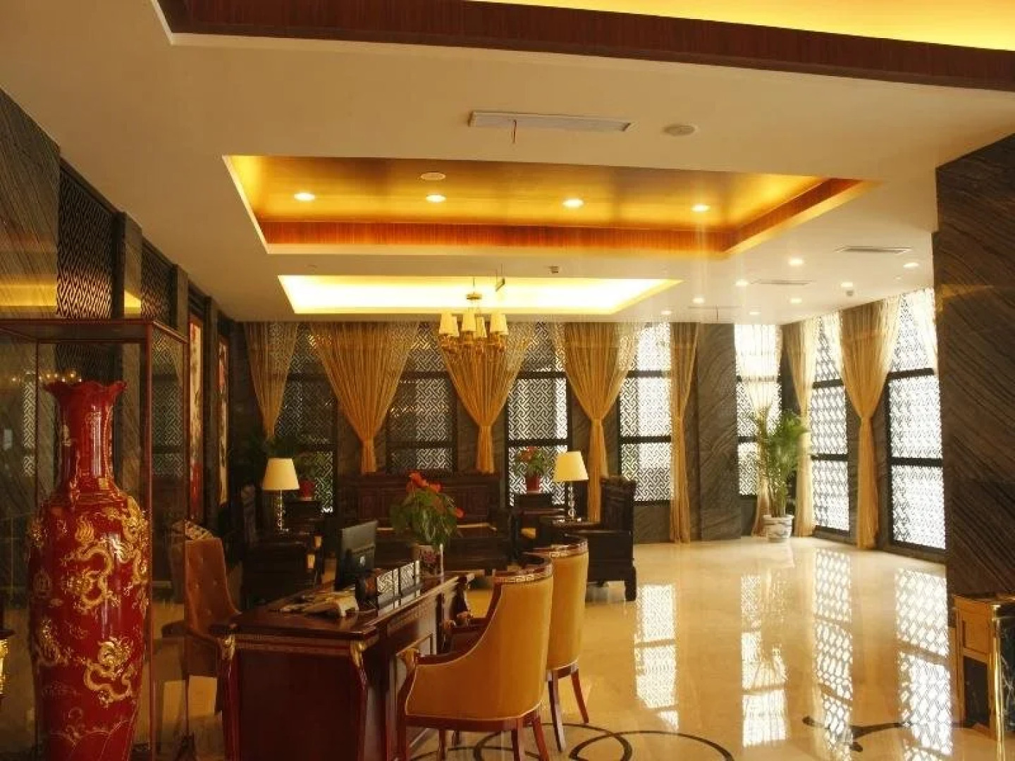 Vienna International Hotel