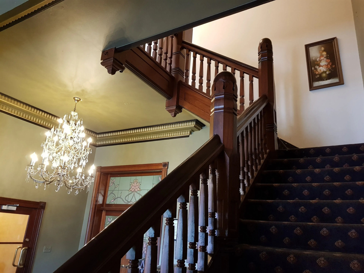 Madden's Commercial Hotel