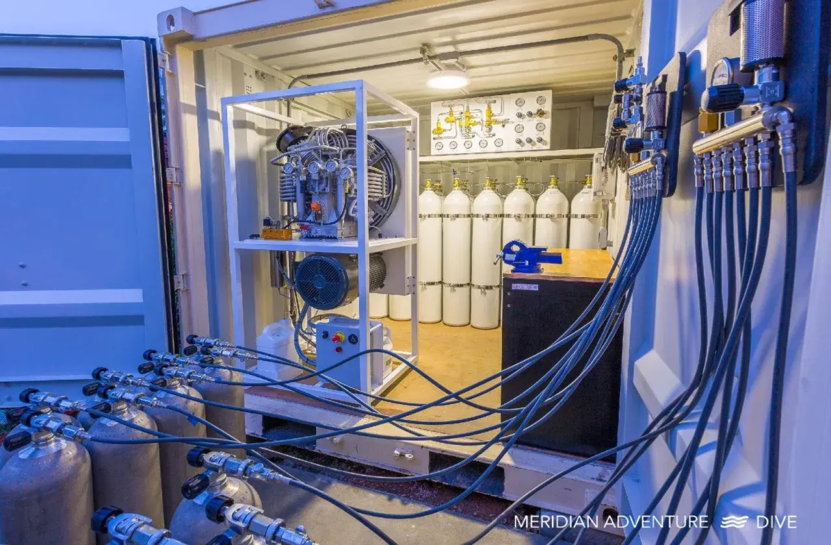 Meridian Adventure Marina Club & Resort