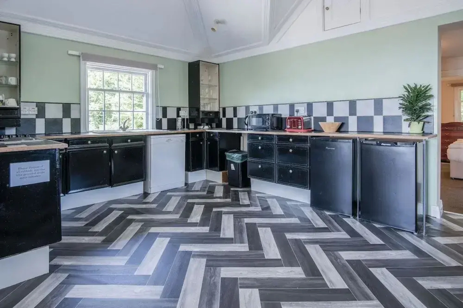 The Gatehouse - 2 Bedroom Apartment - Pendine