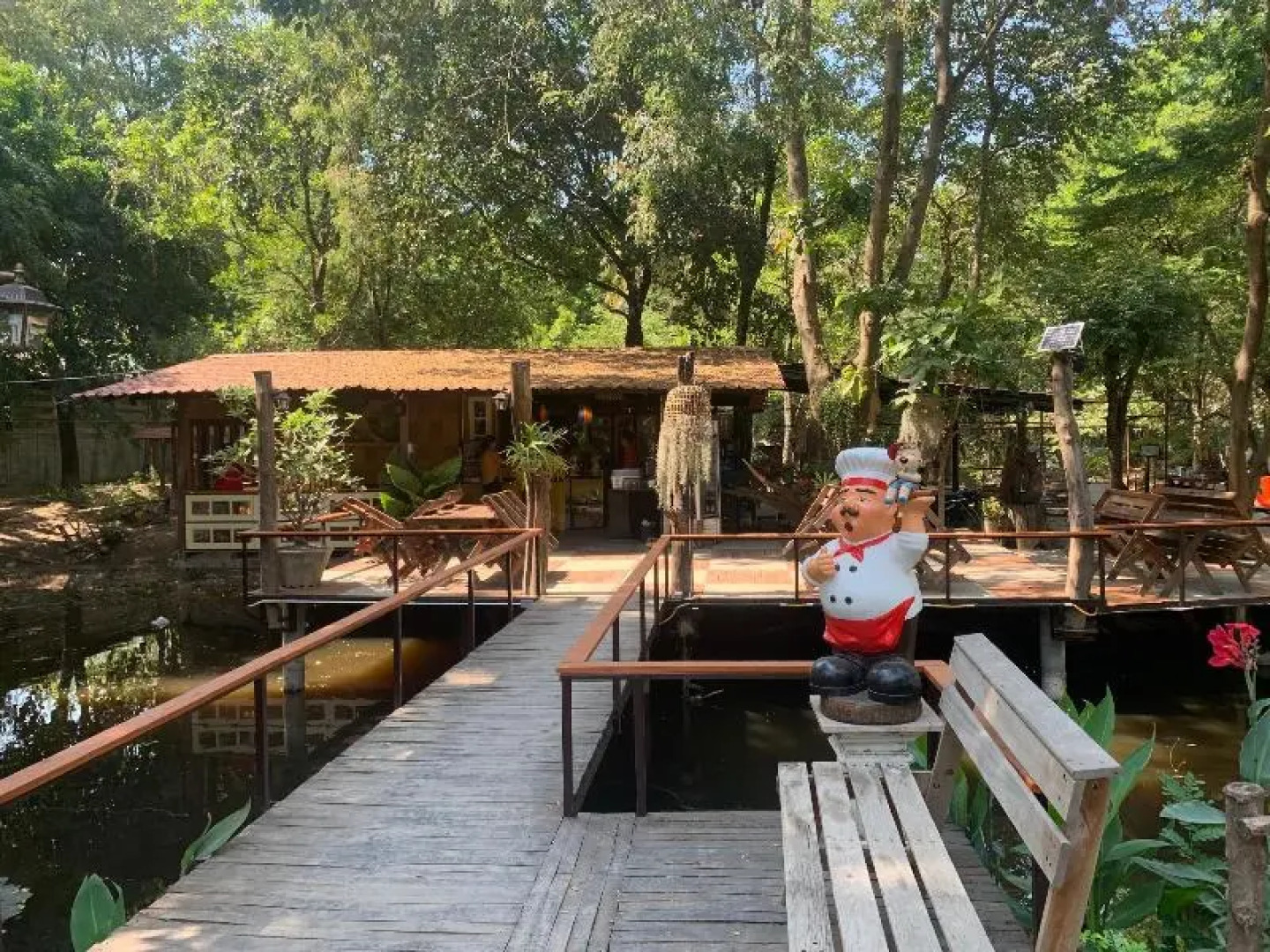 Paradise Resotel Saraburi