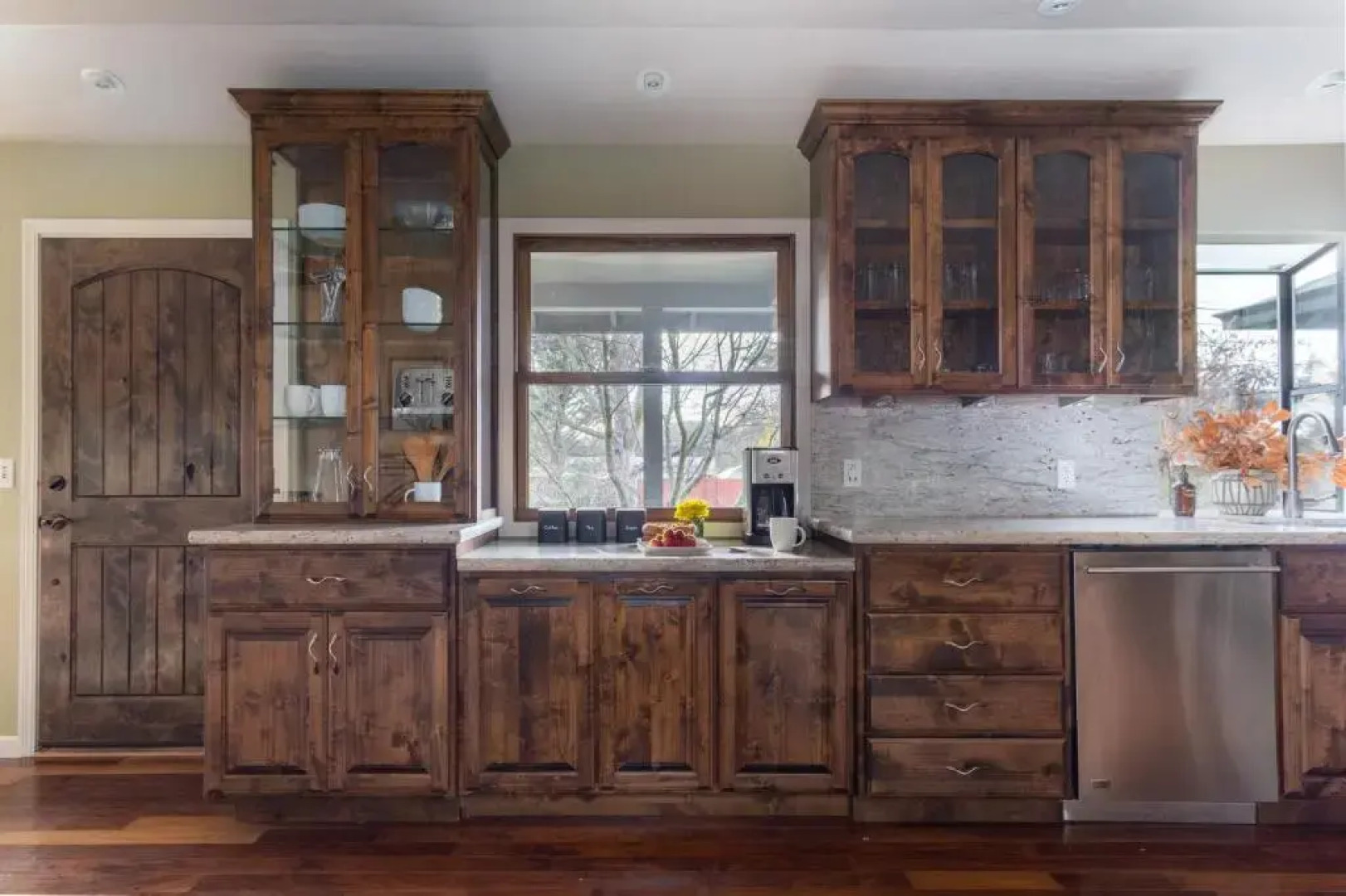 Cypress by AvantStay Warm Modern Home in Santa Rosa w Amazing Pool