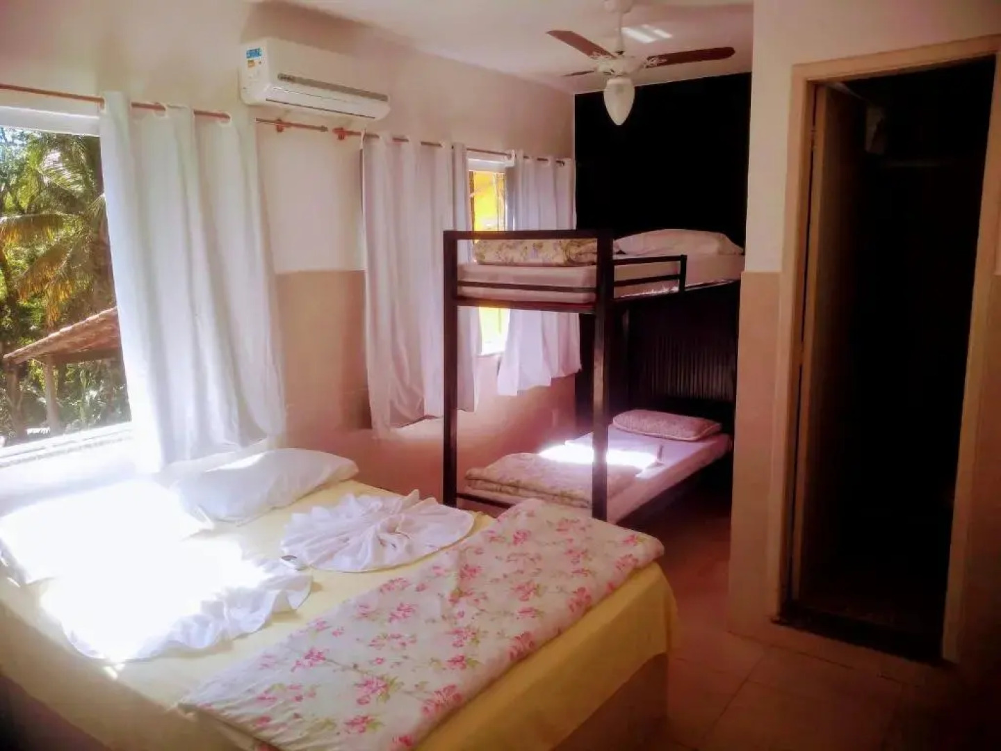 Mata Virgem Hostel e Pousada