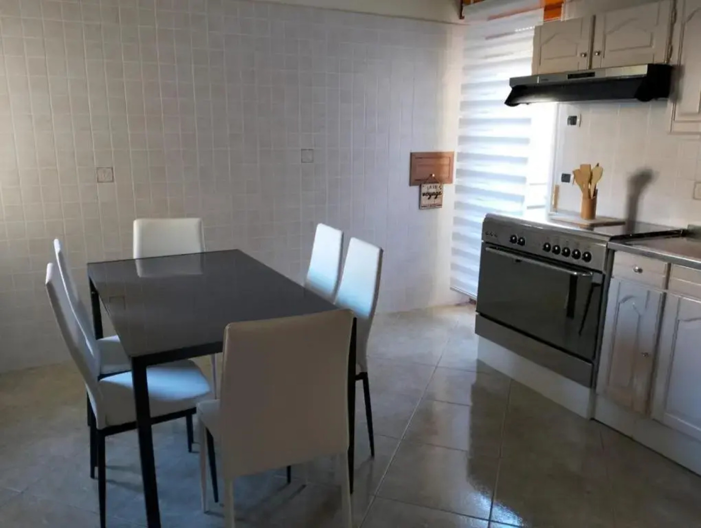 Superbe Appartement de 5 pièces avec 3 grandes chambres situé dans un jolie village