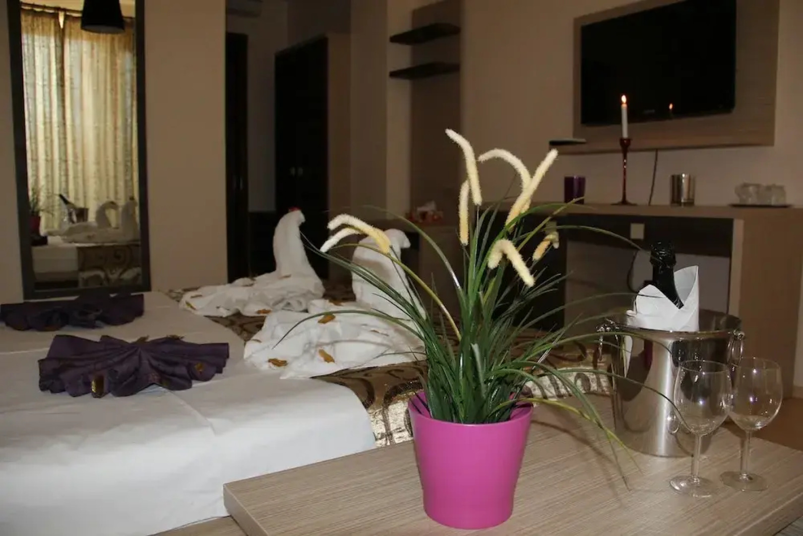 Sangria Luxury Family