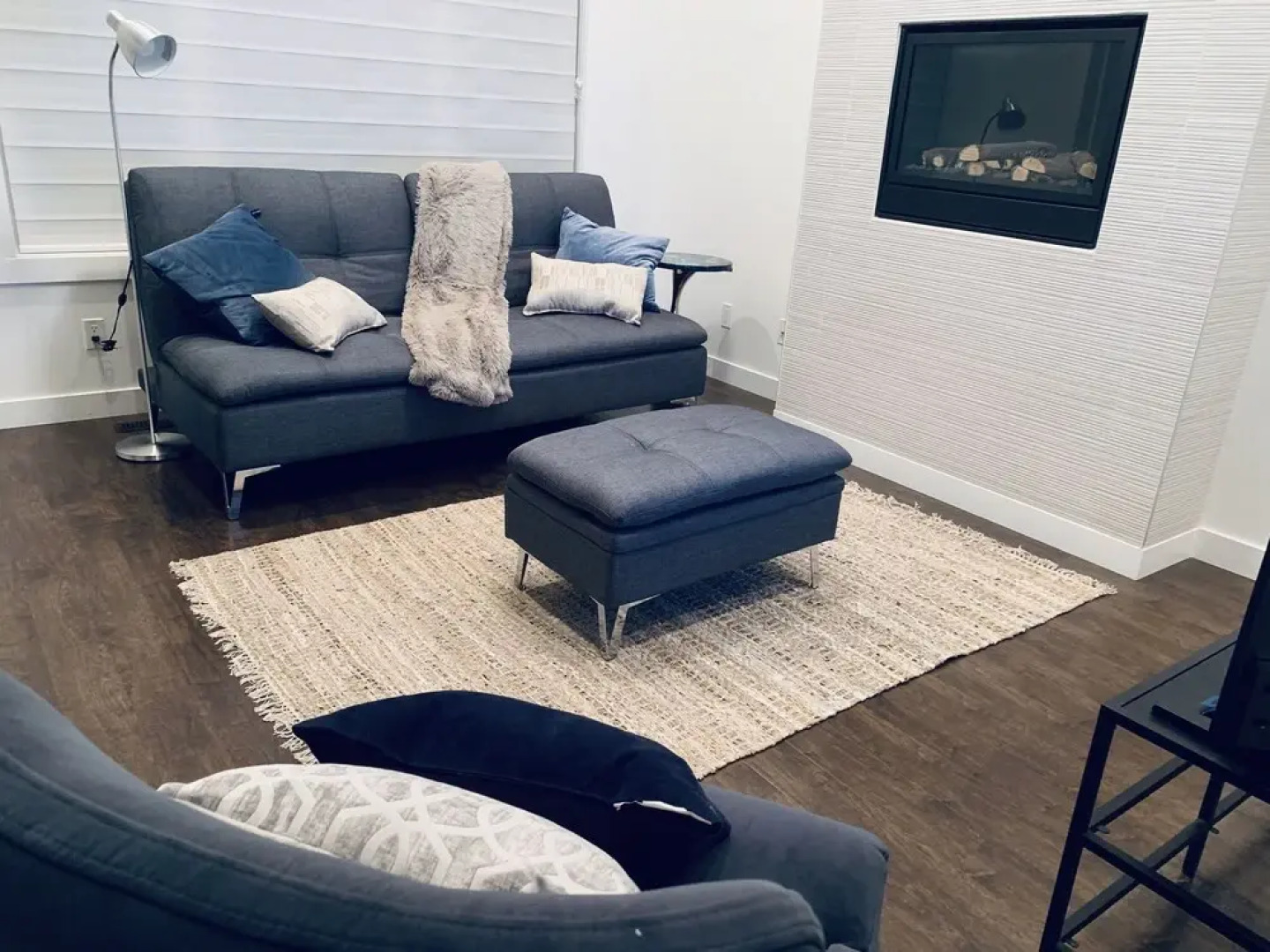 New and Modern Townhome