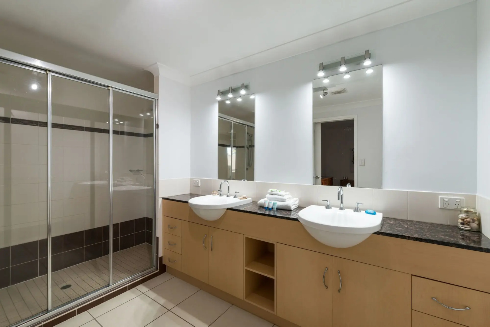 Cairns City Apartments