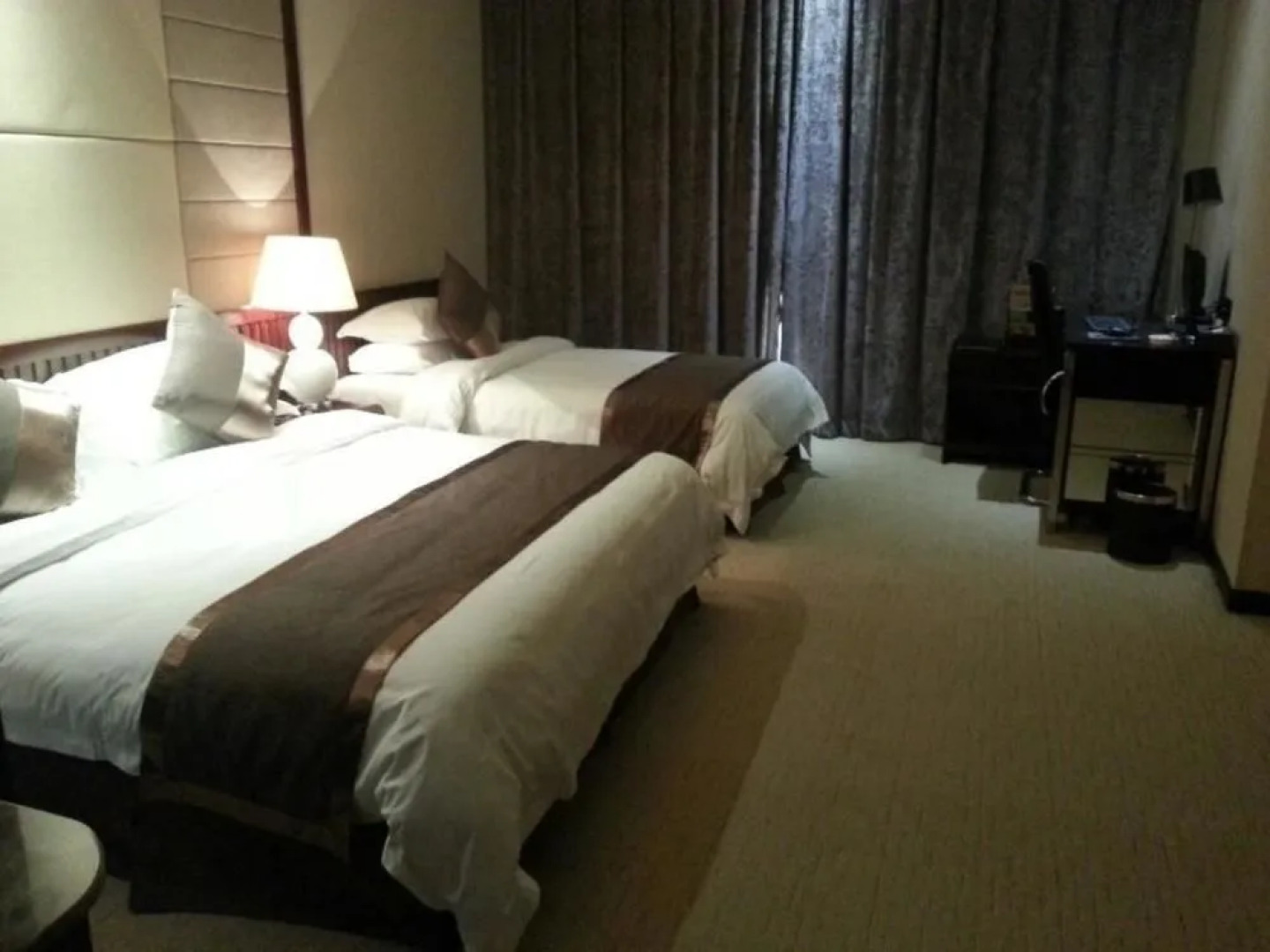 Heroicness Intercontinental Hotel