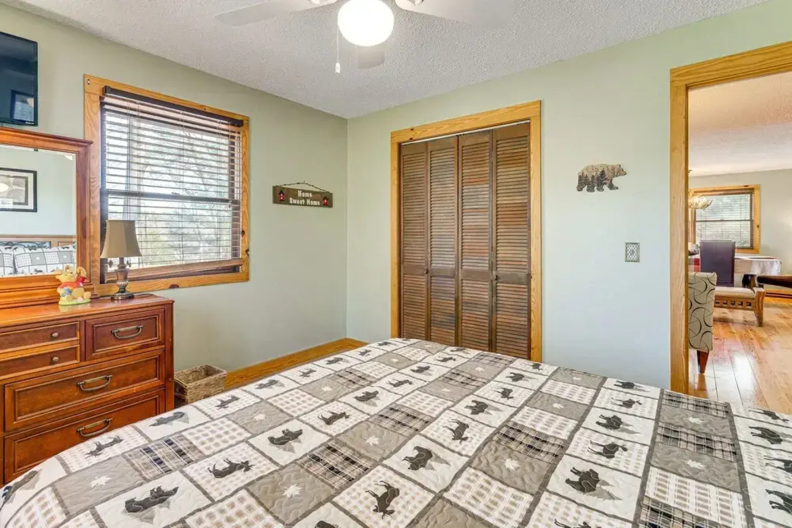 Pet-friendly Hiawassee Cabin w/ Lake Views & Sauna