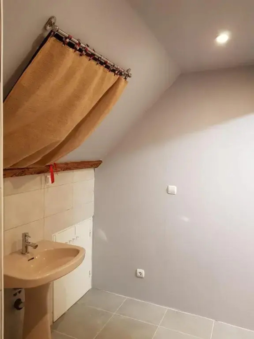 COSY ROOM + BREAKFAST 20 mn from EPERNAY