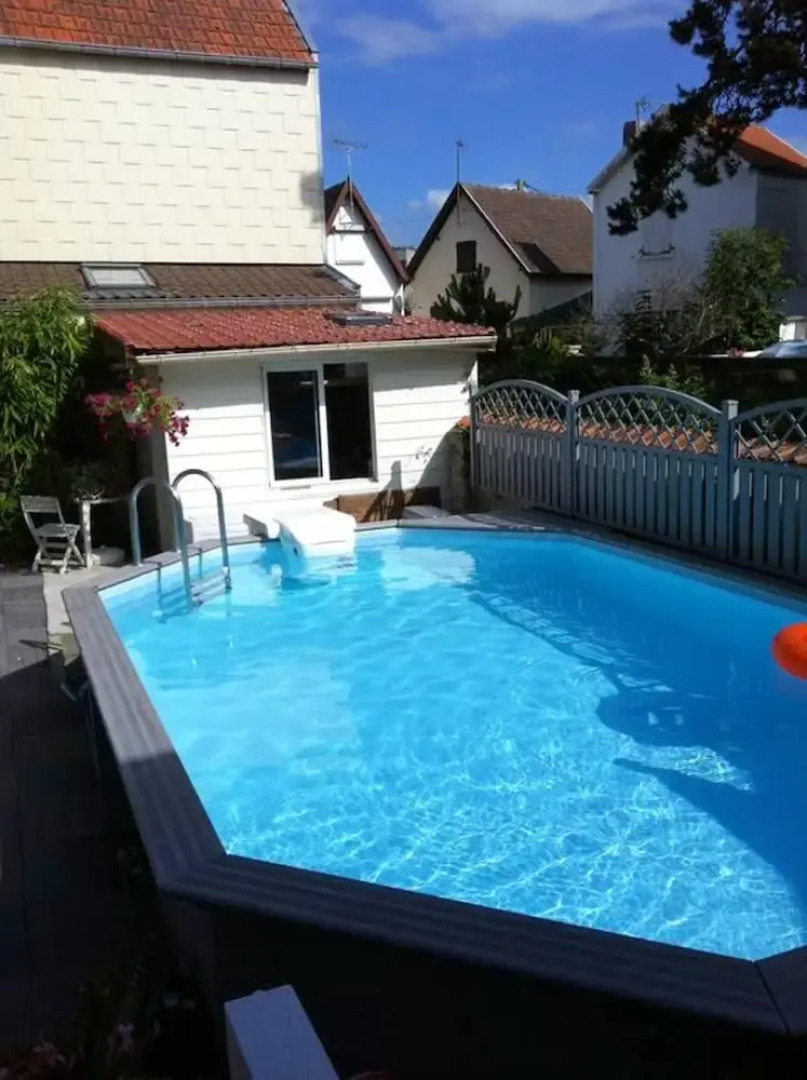 Apartment With 2 Bedrooms in Quend Plage, With Pool Access, Enclosed G