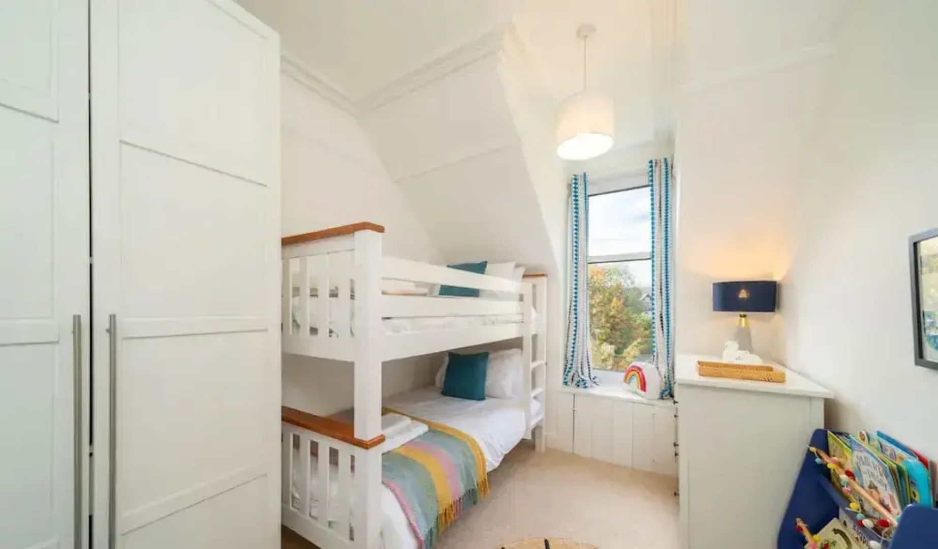 Sunnybrae House Seaside Family-friendly Getaway in Stonehaven With Hot Tub