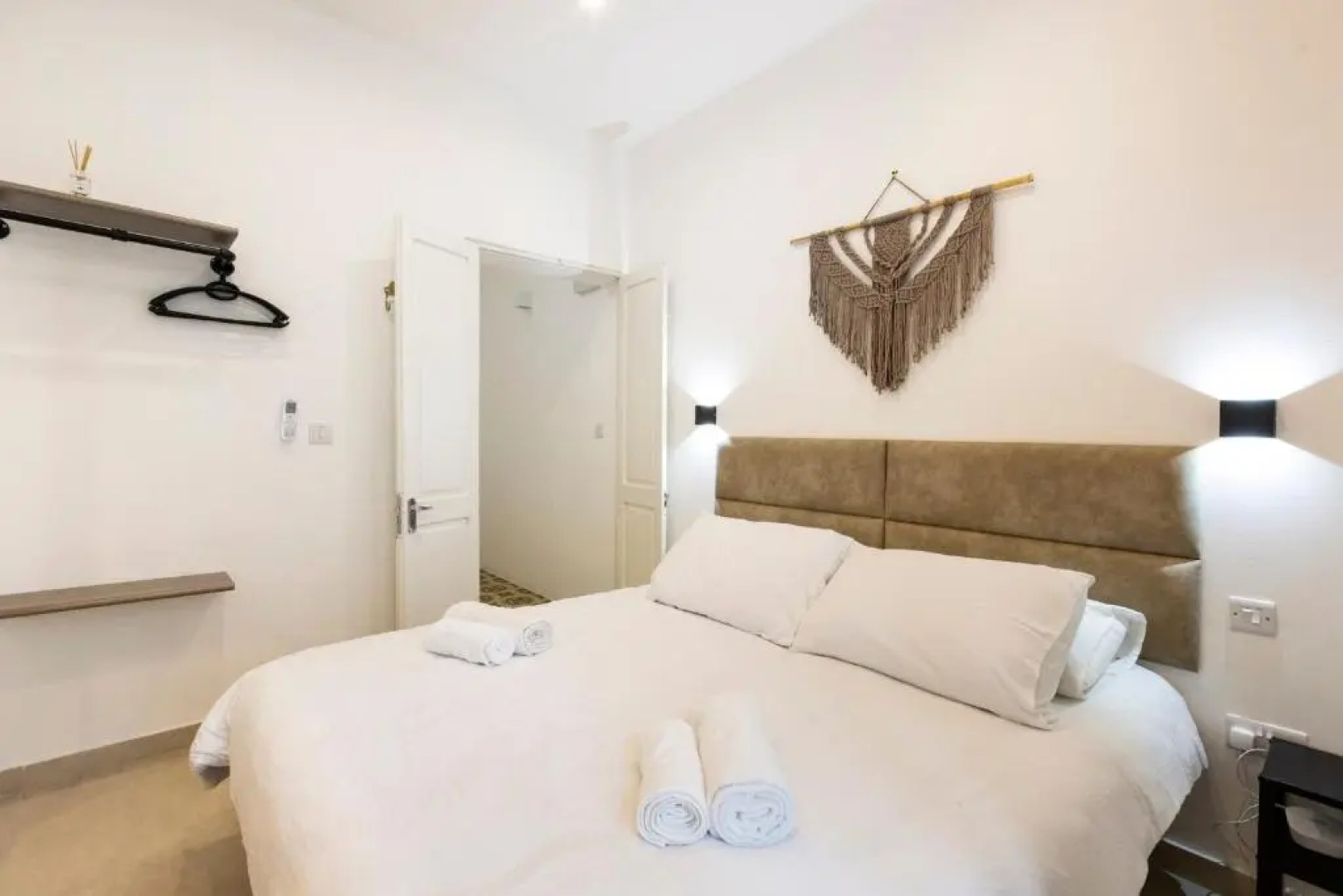 The Olive 3 - Hosted by Sweetstay