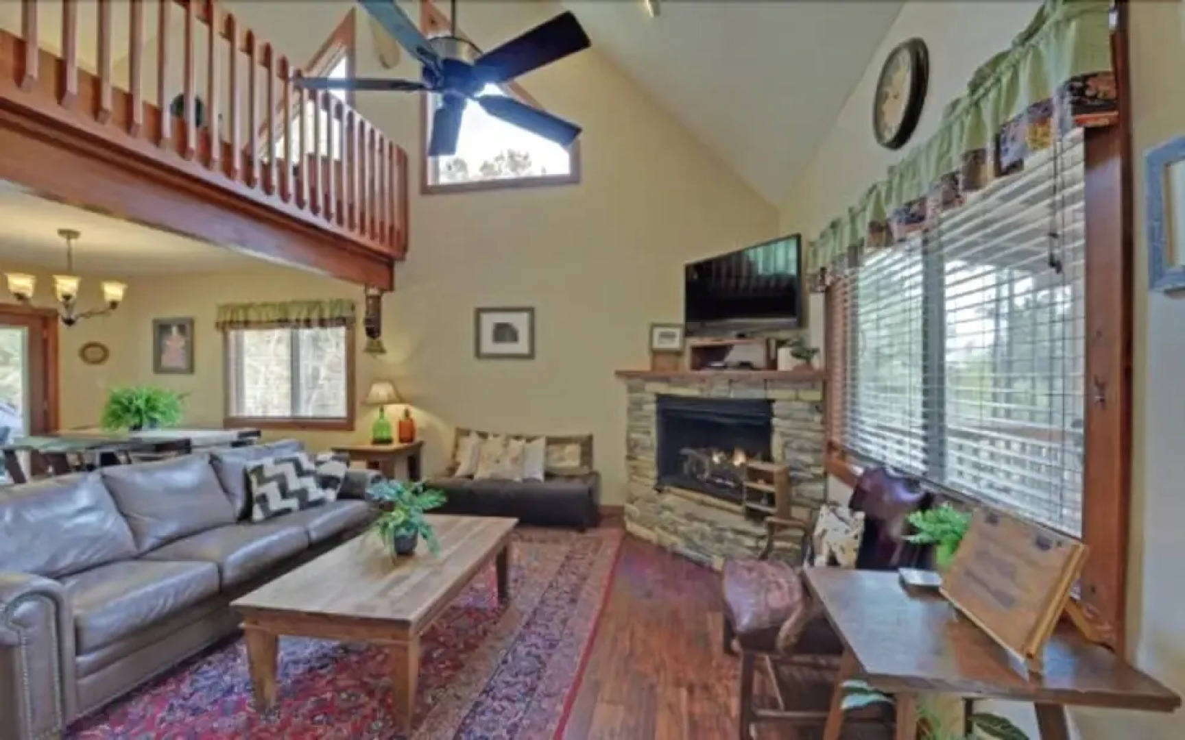 Horse Collar Lodge- Ducktown Tn