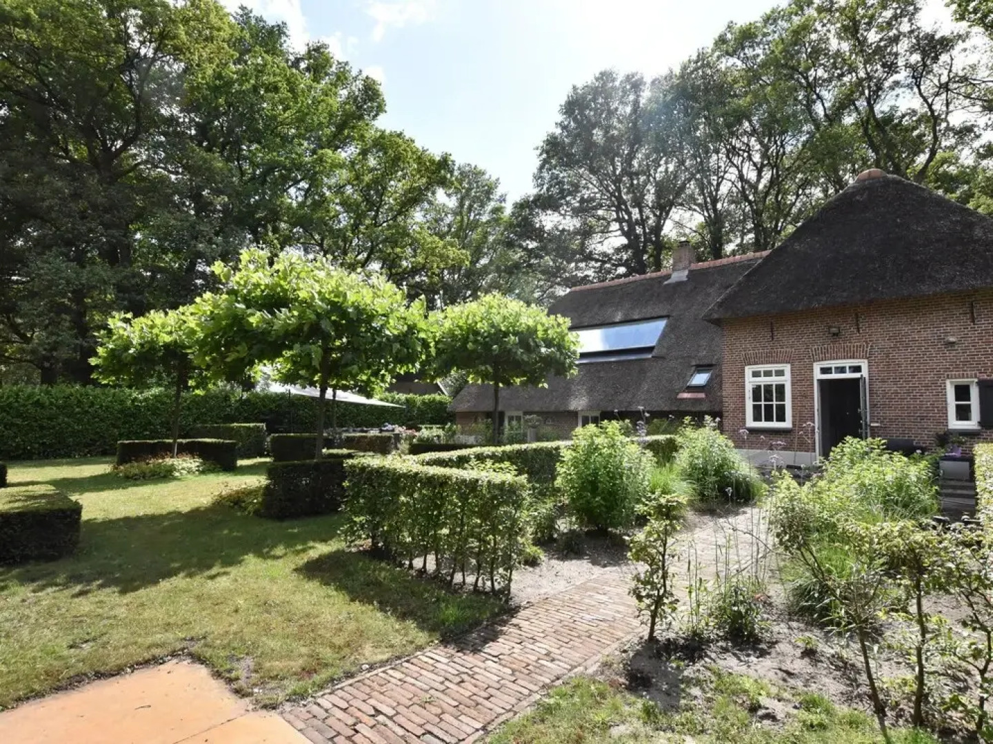 Farmhouse On Natural Reserve in Rijssen With Garden