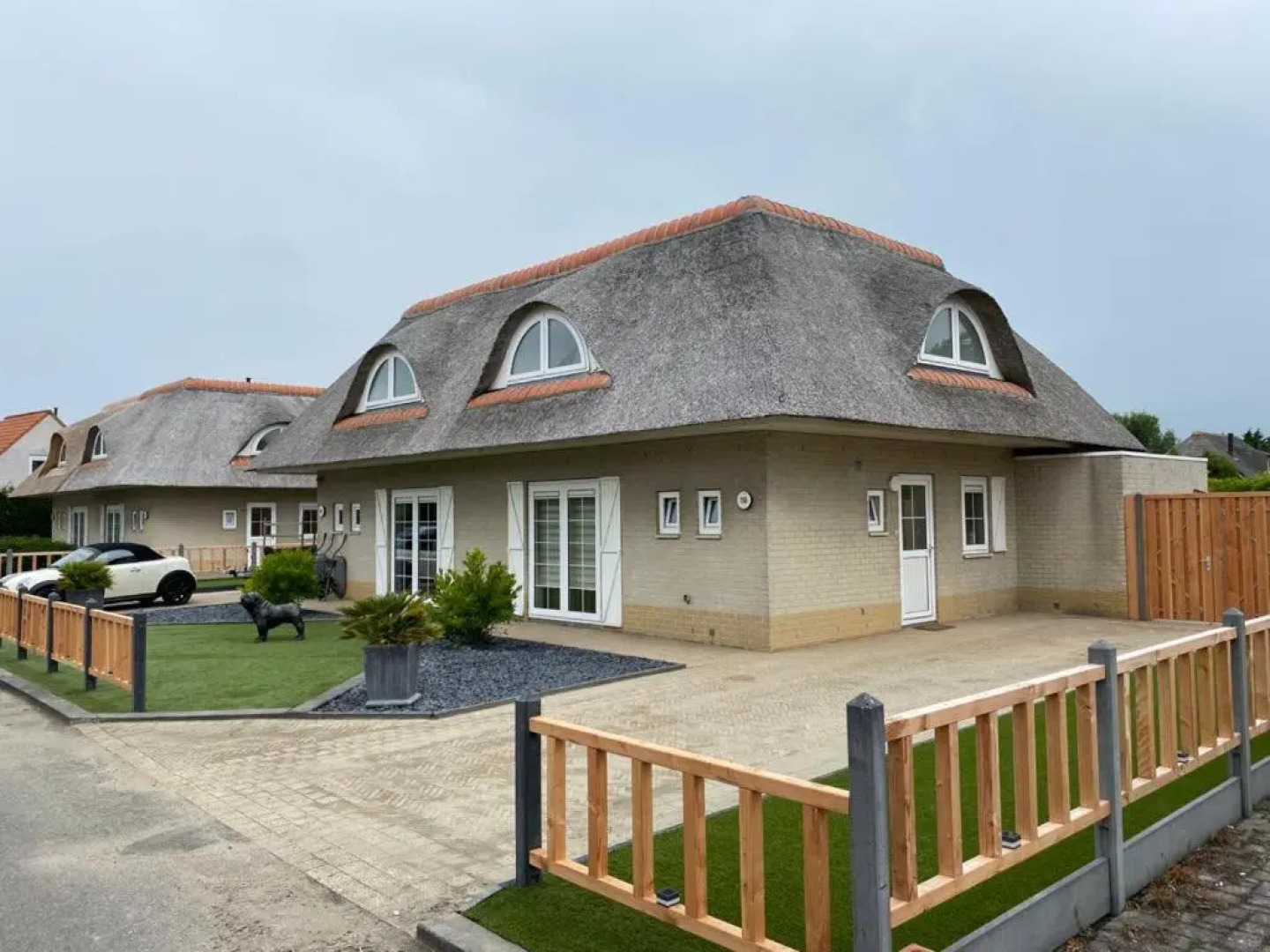 Beach bungalow Hellevoetsluis