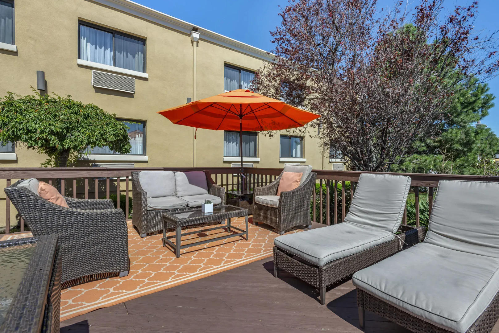 Comfort Inn Edgewater on Hudson River