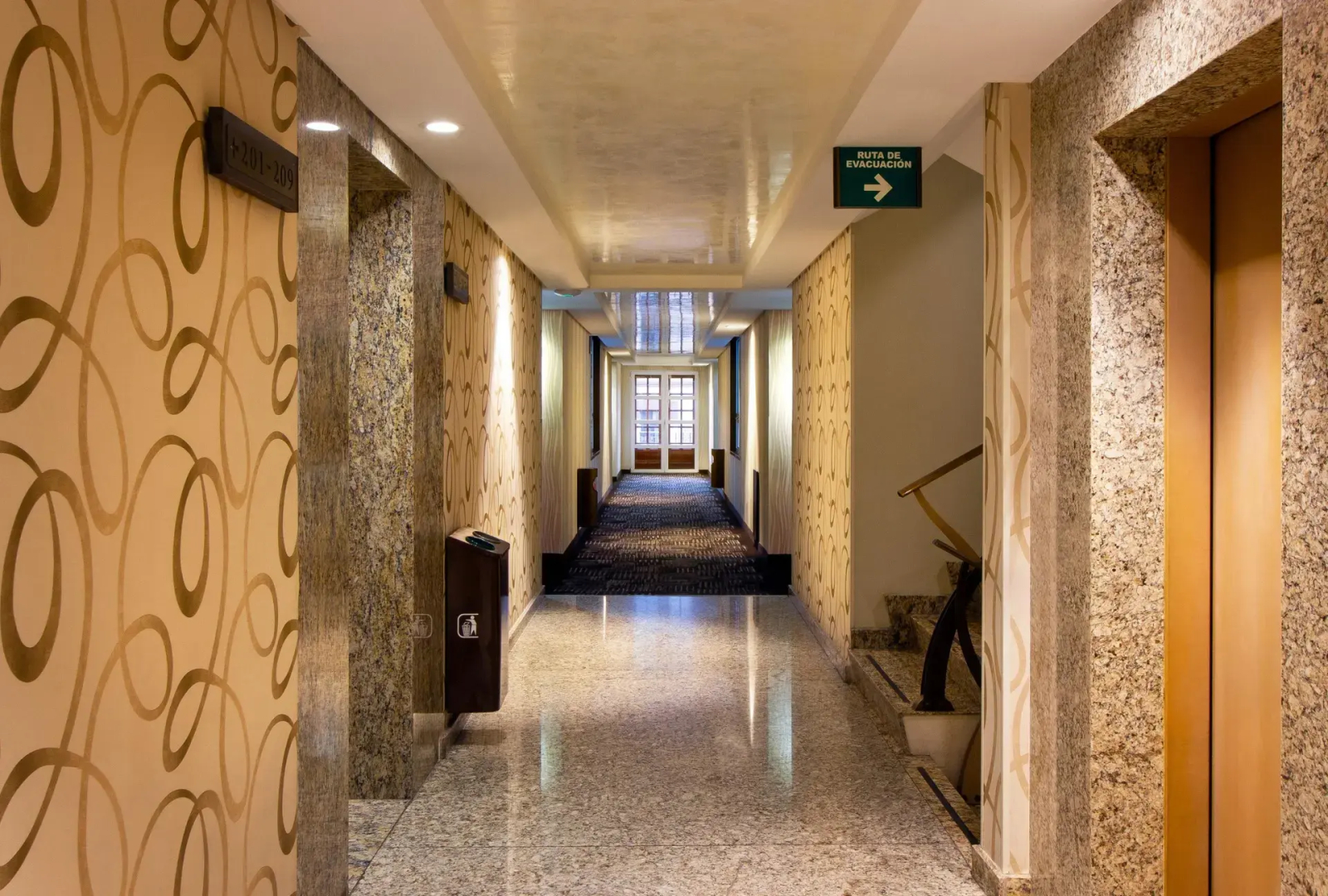 Hotel MX garibaldi CDMX, Trademark Collection by Wyndham