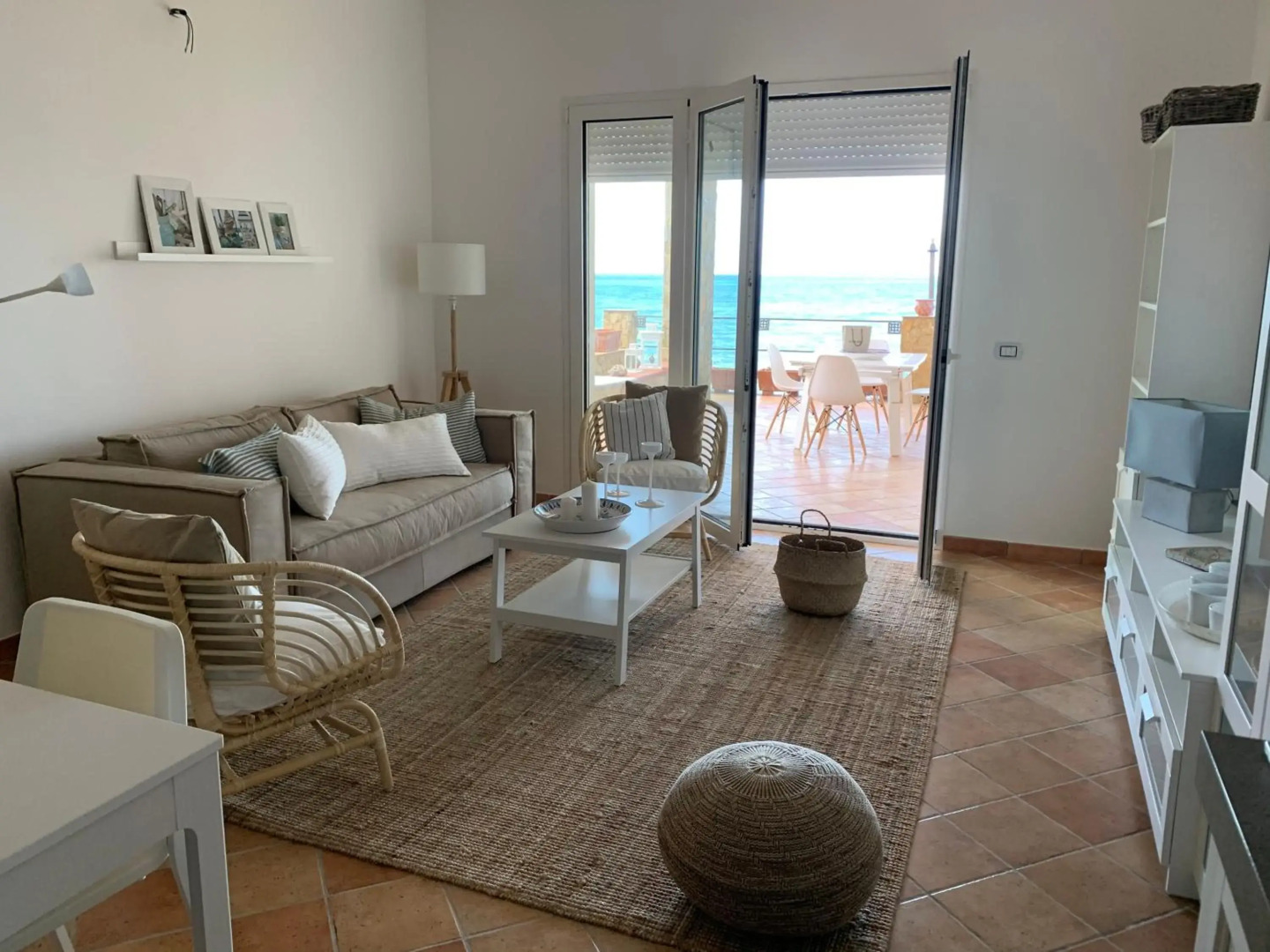 Sfondo Blu Villa sul mare