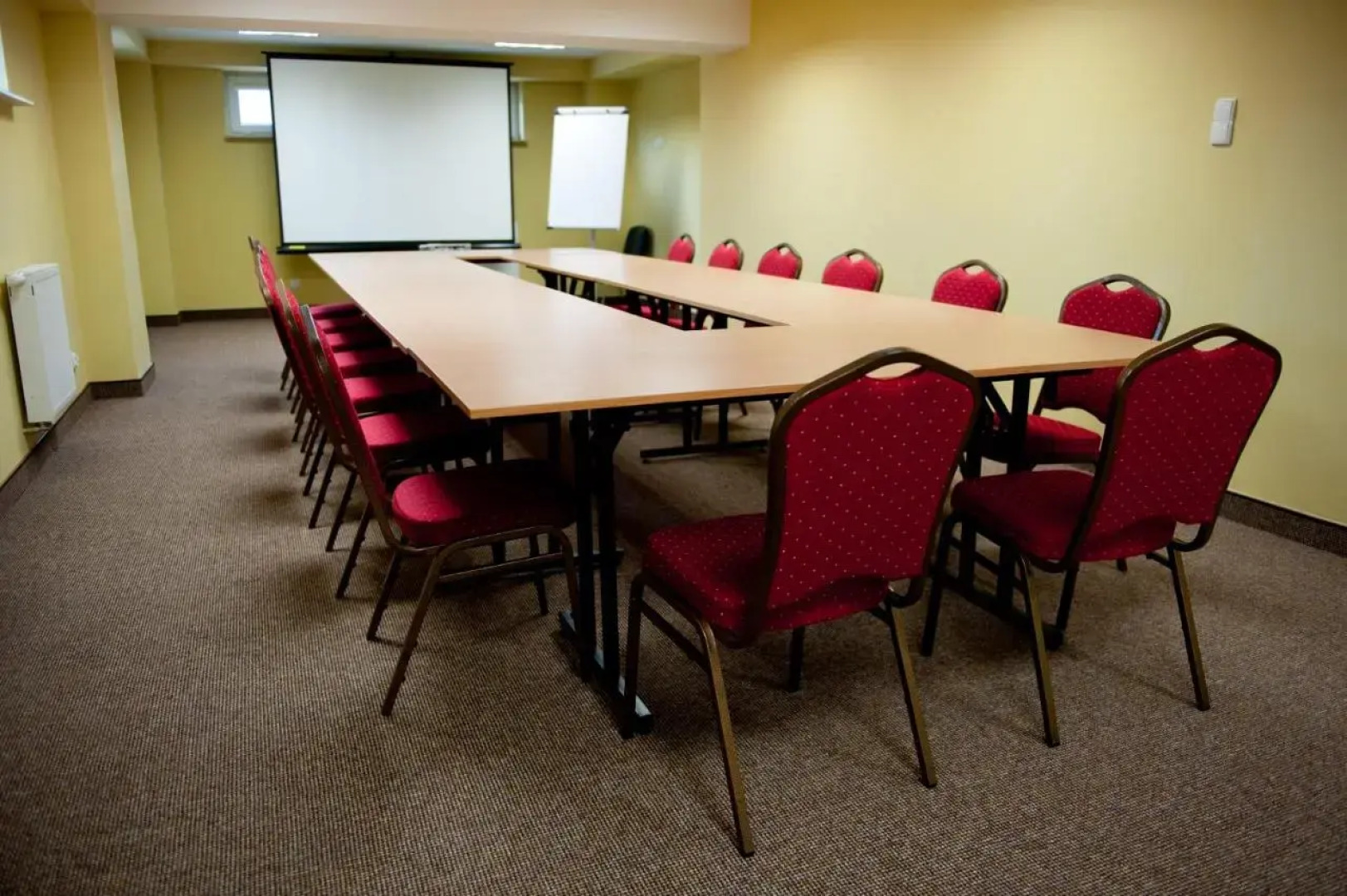 Hotel & Restauracja Okrąglak