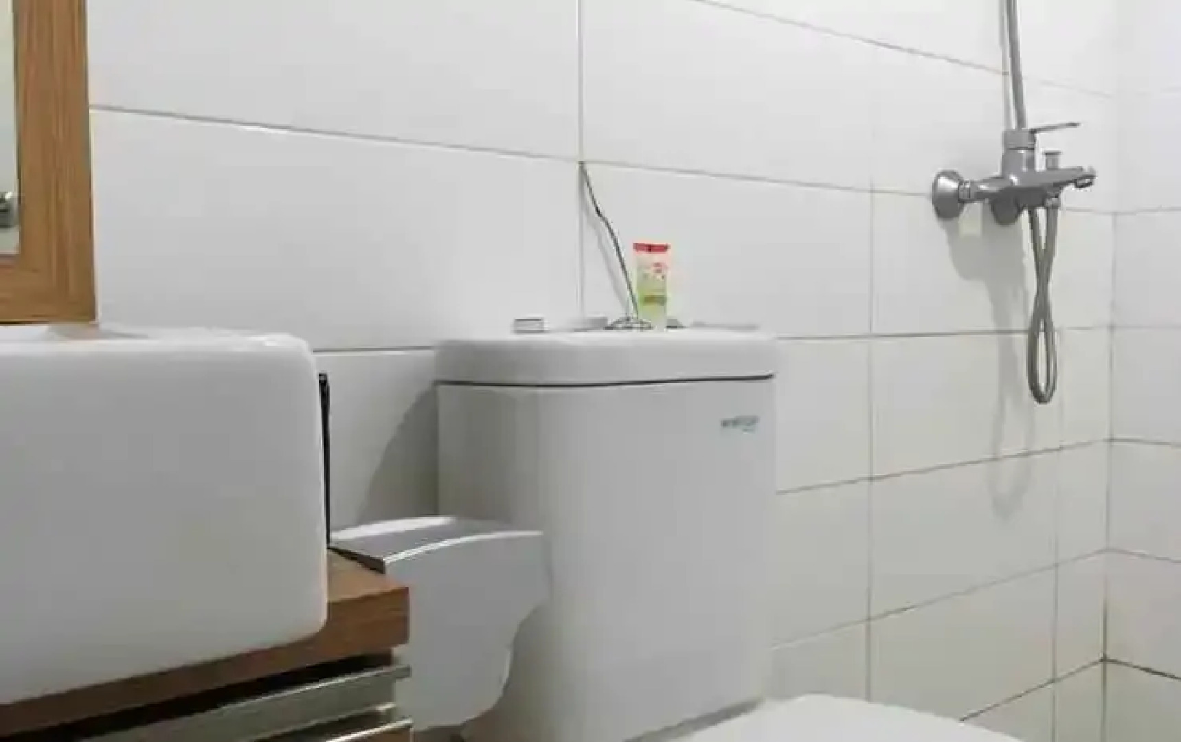 Tuscany Room at Apartemen Intermark BSD