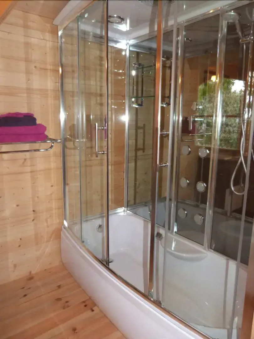 La Maison Aux Fleurs