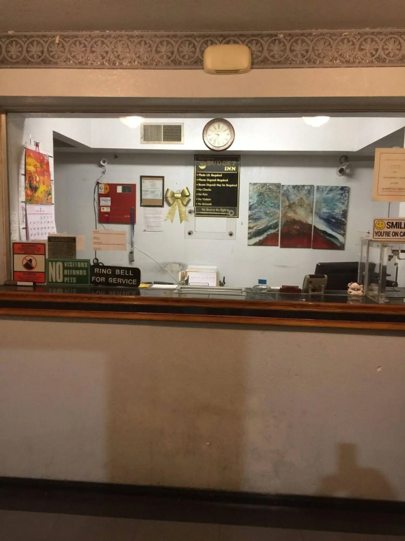Budget Inn