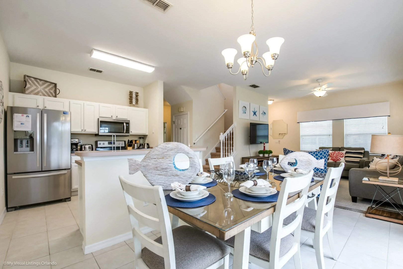 4 bed town home with full size pool Close to Disne