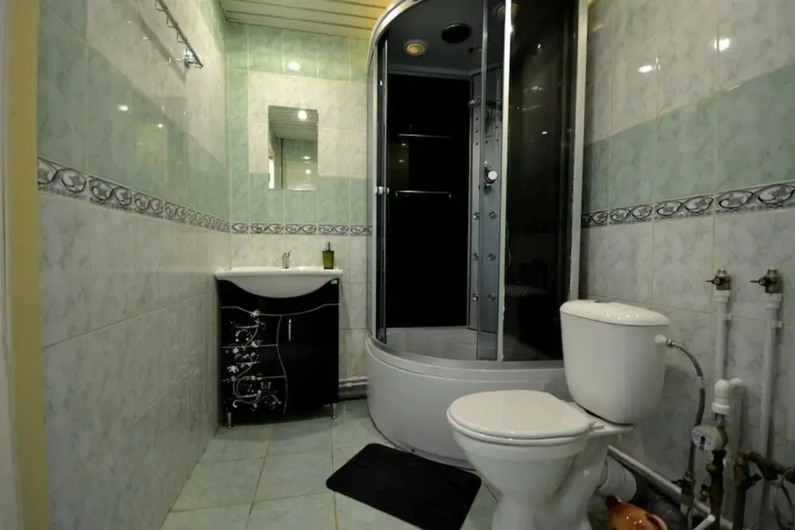 Часы Бунинская аллея