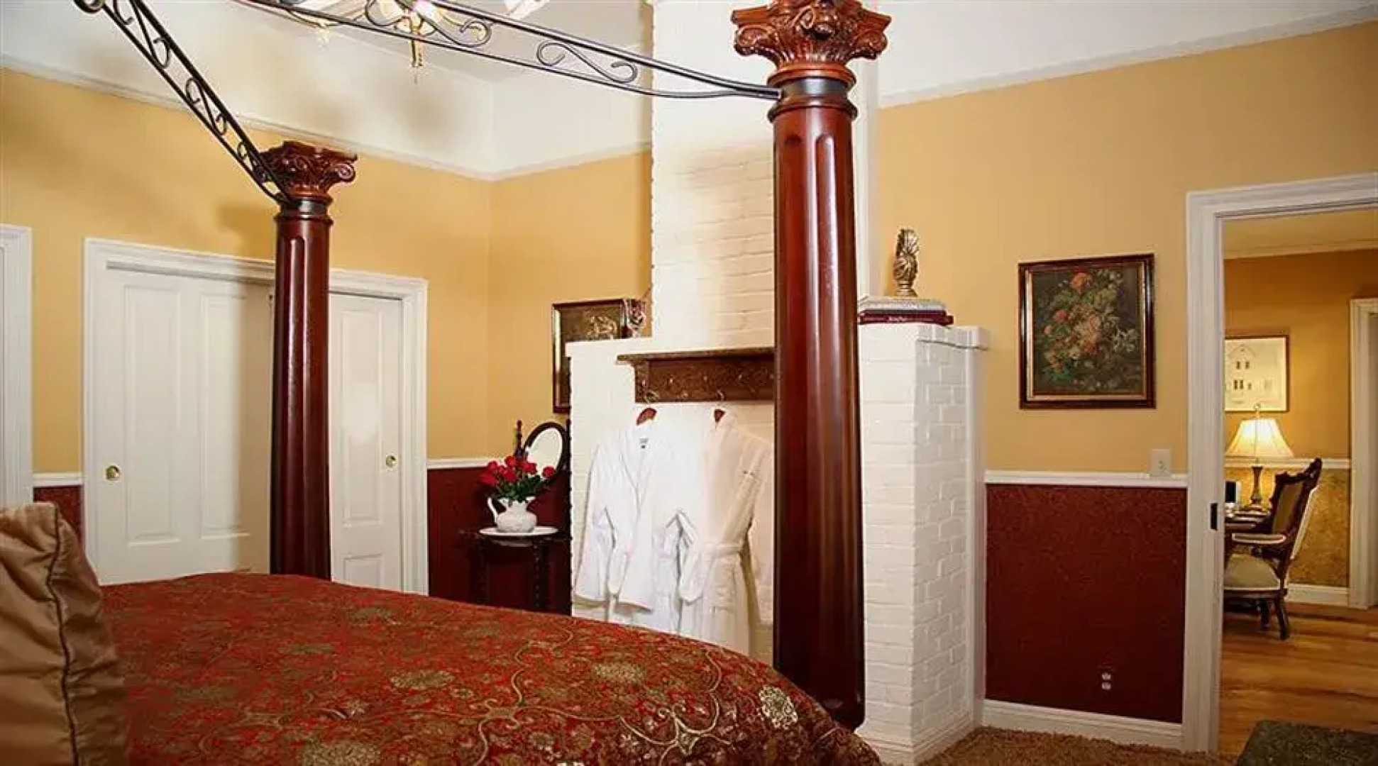 The Foxes Inn of Sutter Creek