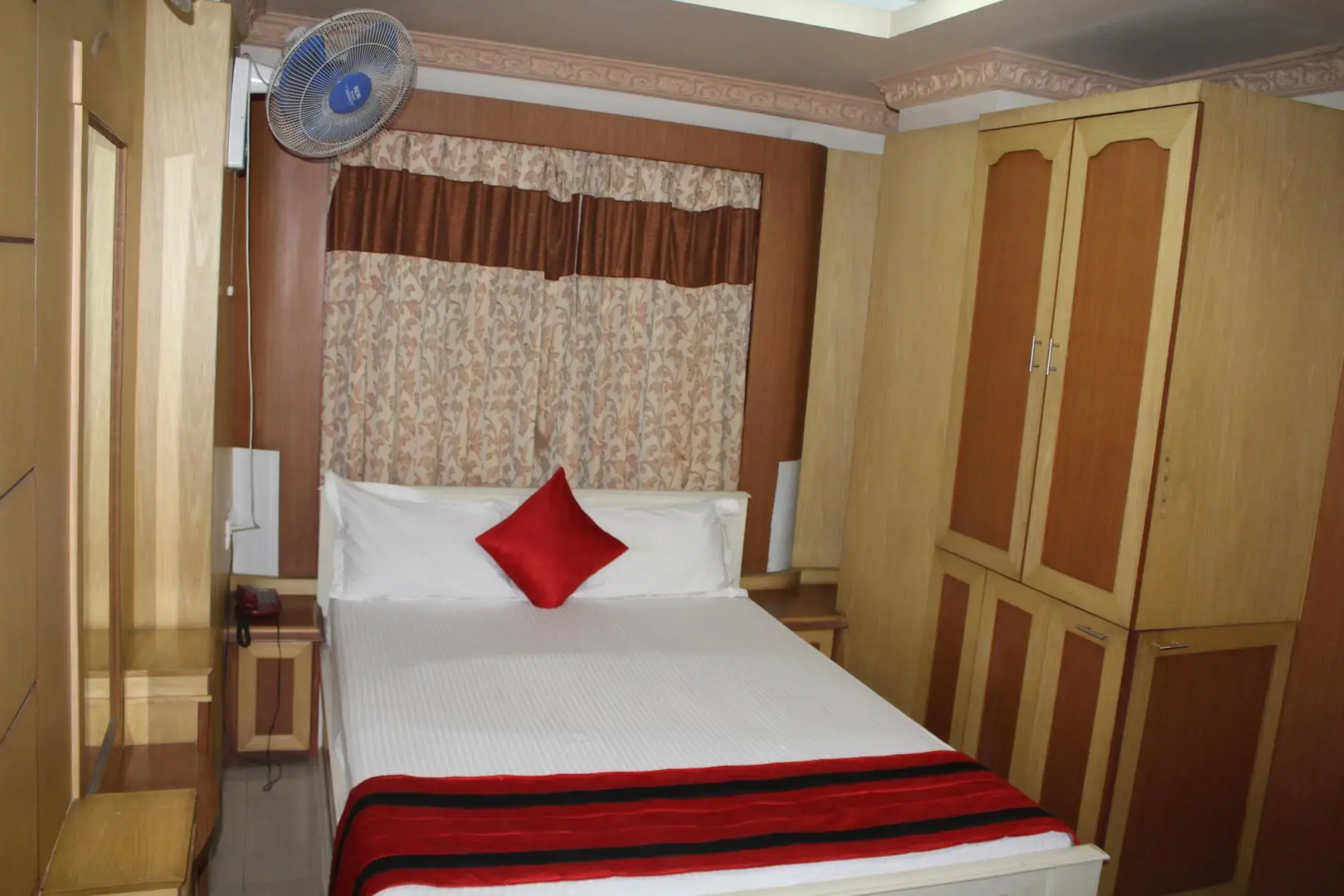 Transit Inn Guest House