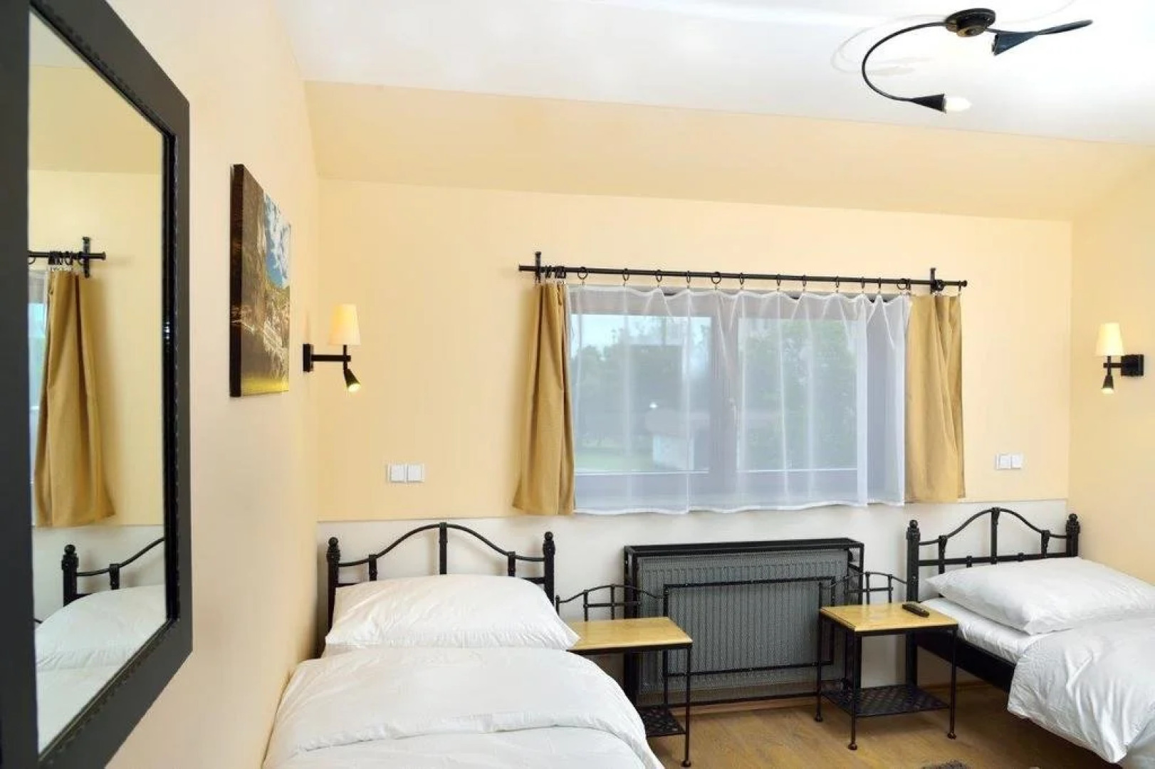 Hotel and restaurant Via Ironia