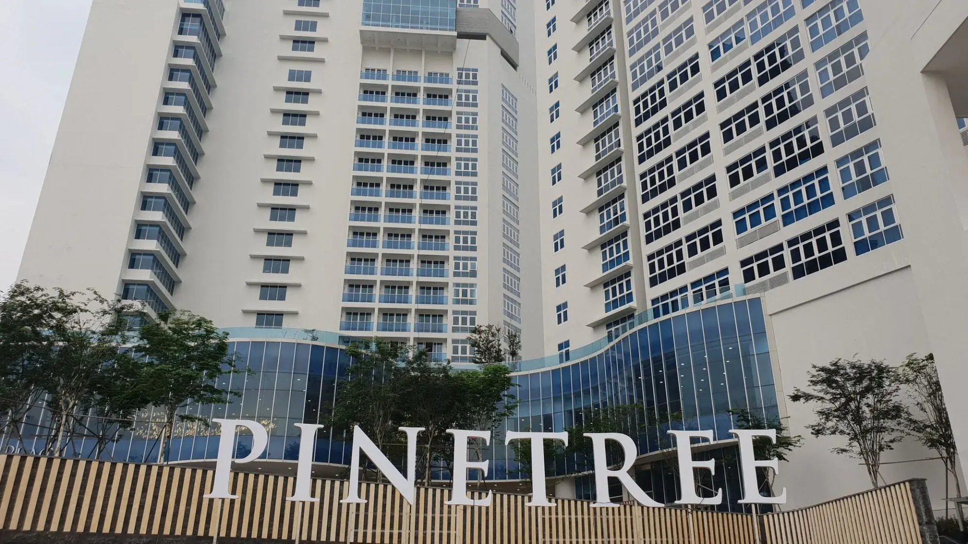 Pinetree Marina Resort